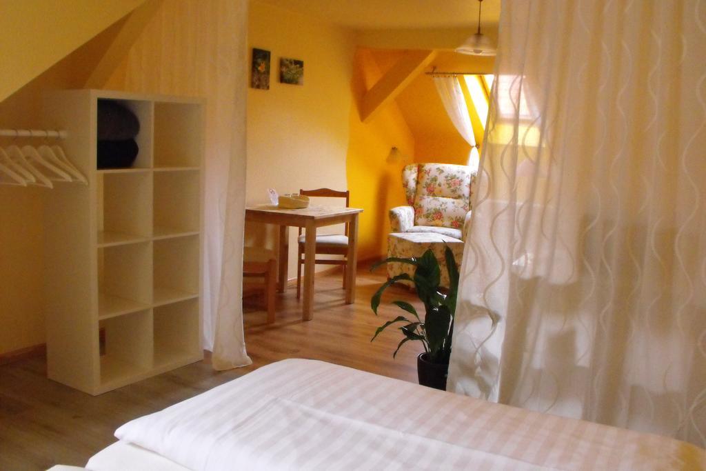Landhotel Possendorf Veimar Quarto foto